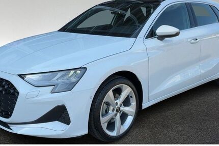 Audi A3 4.483 km 31.730 &euro; Hamburg 22419