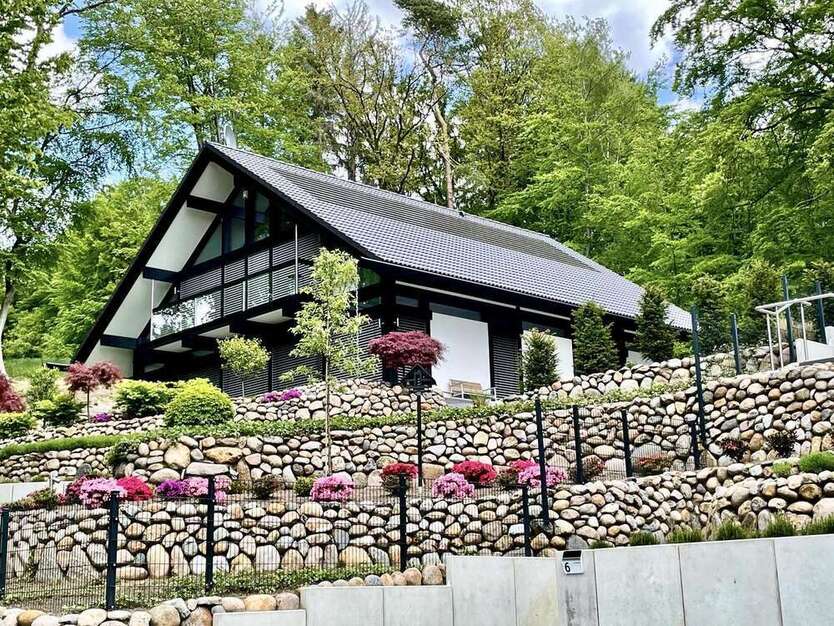 Haus zum Kaufen in Bendestorf 1.425.000 € 194 m²