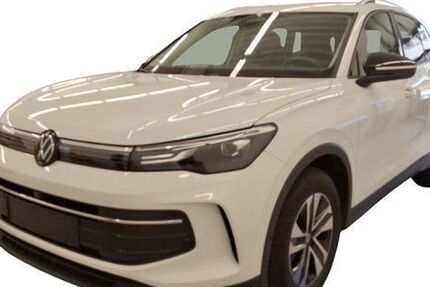 VW Tiguan 11.236 km 32.480 &euro; Neu Wulmstorf 21629