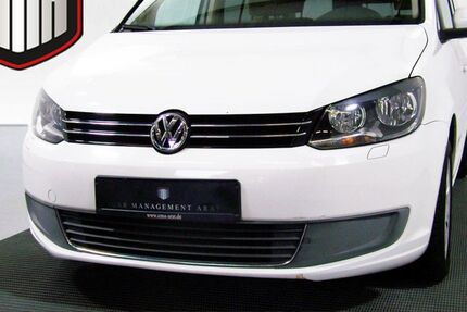 VW Touran 153.556 km 6.998 &euro; Hamburg Stadtteil Horn 22119