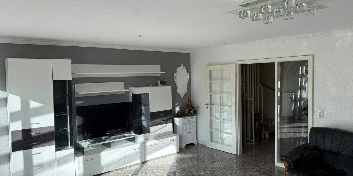 Doppelhaushälfte Reinbek - 5 Zimmer, 135 m&sup2;, 539.000&euro; | Angebot:25718899