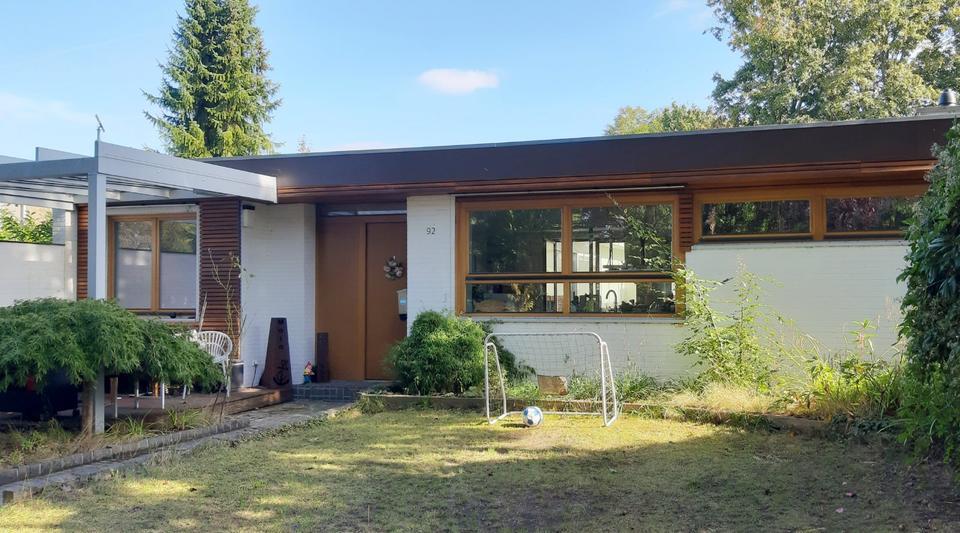 Modernisierter Bungalow mit Wintergarten zimmer