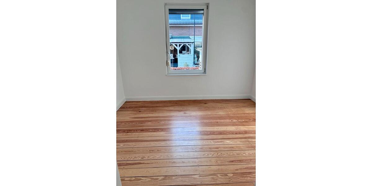 Erdgeschoßwohnung Halstenbek - 3 Zimmer, 108 m&sup2;, 1.450&euro; | Angebot:25419611