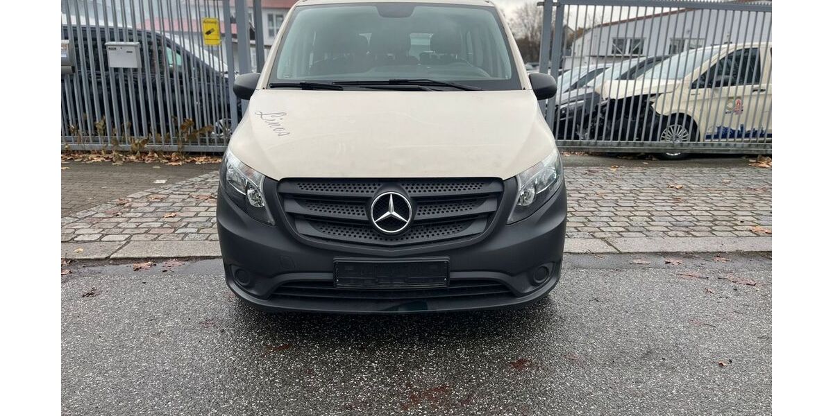 Mercedes-Benz Vito 437.999 km 9.200 &euro; Hamburg OT Hamm 20537