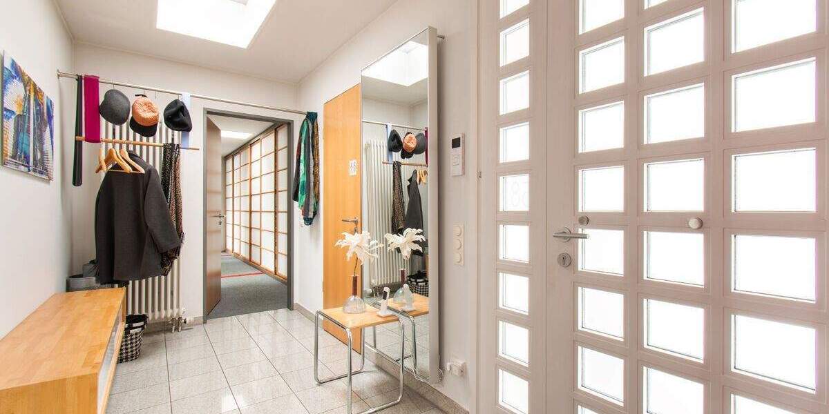 Bungalow Hamburg Hummelsbüttel - 4 Zimmer, 180 m&sup2;, 750.000&euro; | Angebot:25735933