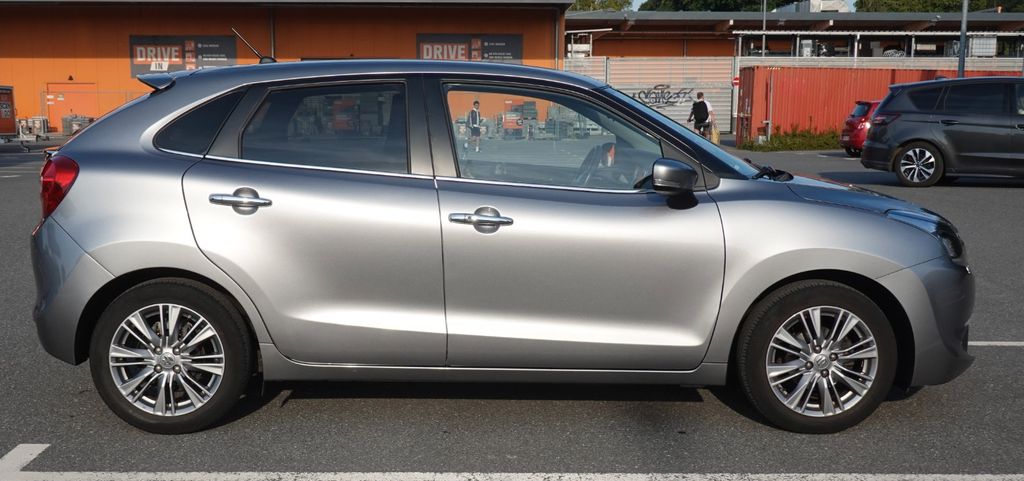 Suzuki Baleno 94.000 km 7.200 &euro; Hamburg 22299