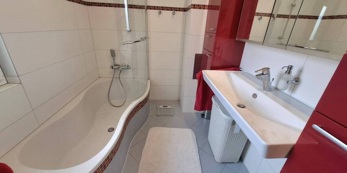 Doppelhaushälfte Wedel - 4 Zimmer, 147 m&sup2;, 745.000&euro; | Angebot:26313305