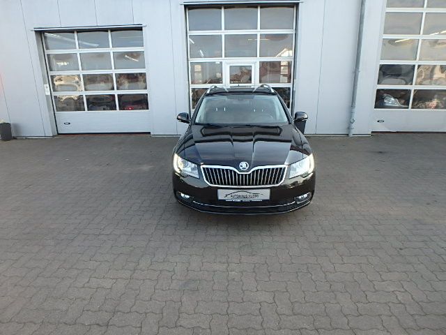 Skoda Superb 103.400 km 11.390 € Horneburg 21640