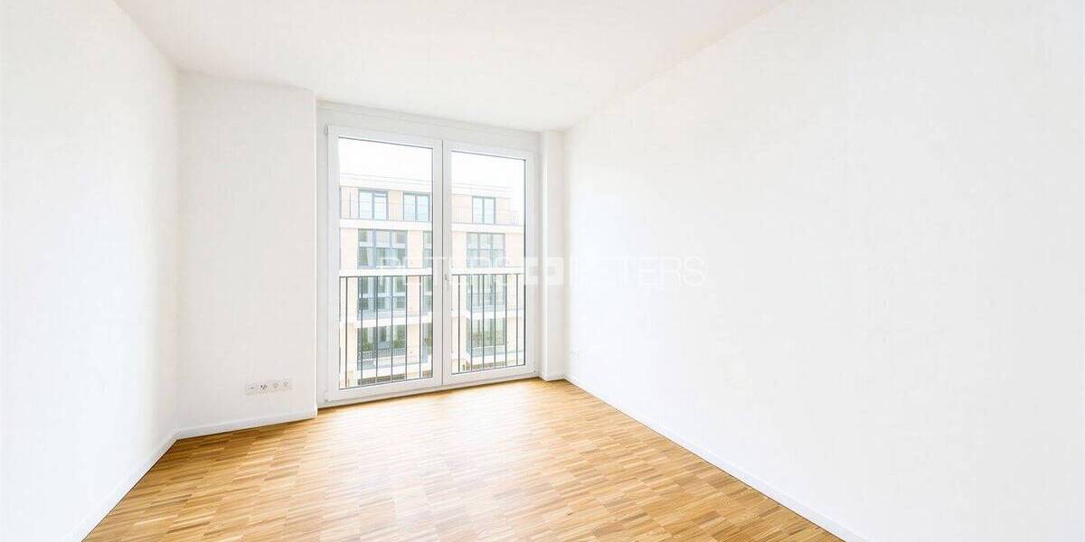 Etagenwohnung Pinneberg - 5 Zimmer, 125 m&sup2;, 2.199&euro; | Angebot:26917989