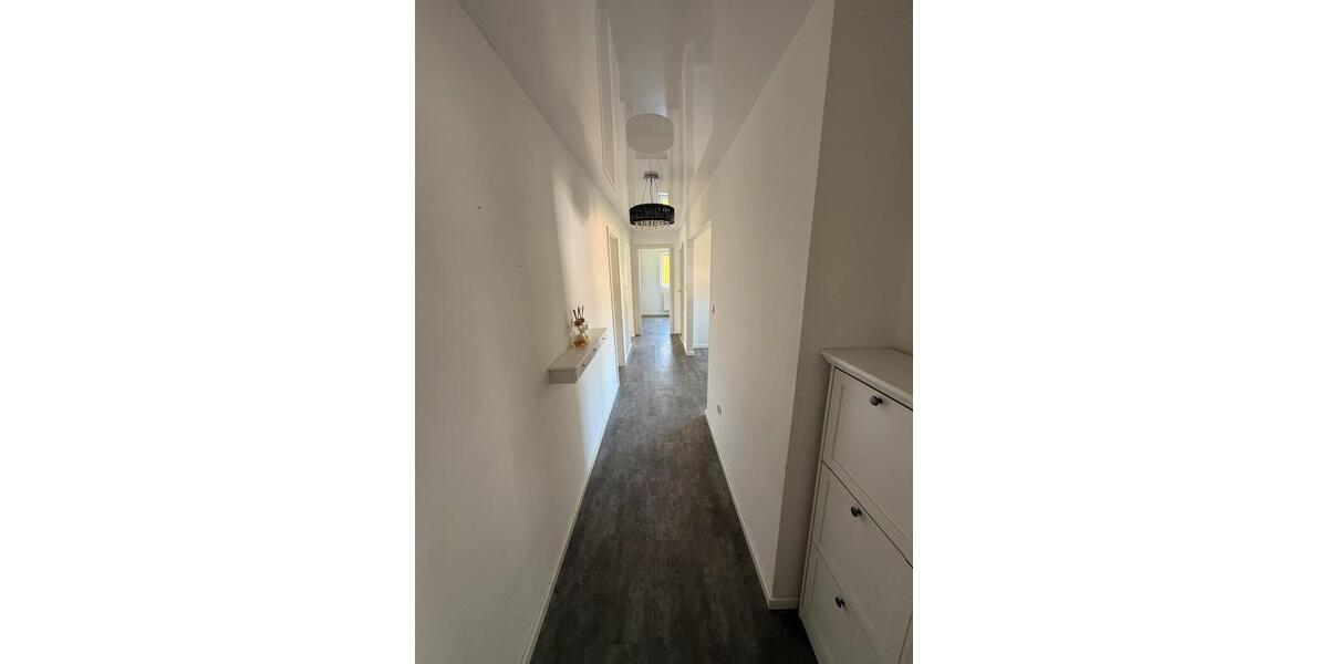 Etagenwohnung Geesthacht - 3 Zimmer, 82 m&sup2;, 209.000&euro; | Angebot:26665556