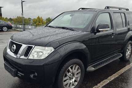 Nissan Pathfinder 158.000 km 19.990 € Hamburg 22047