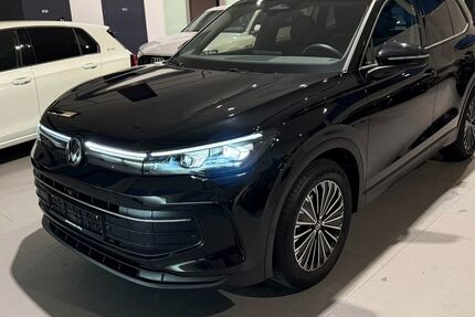 VW Tiguan 25.390 km 35.490 € Tornesch 25436