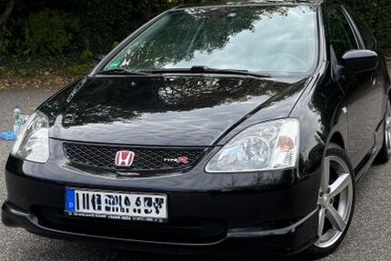 Honda Civic 317.612 km 6.999 € Hamburg 22459