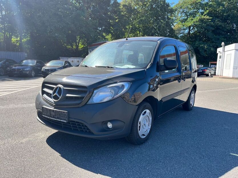 Mercedes-Benz Citan 108.000 km 7.850 € Hamburg 22765