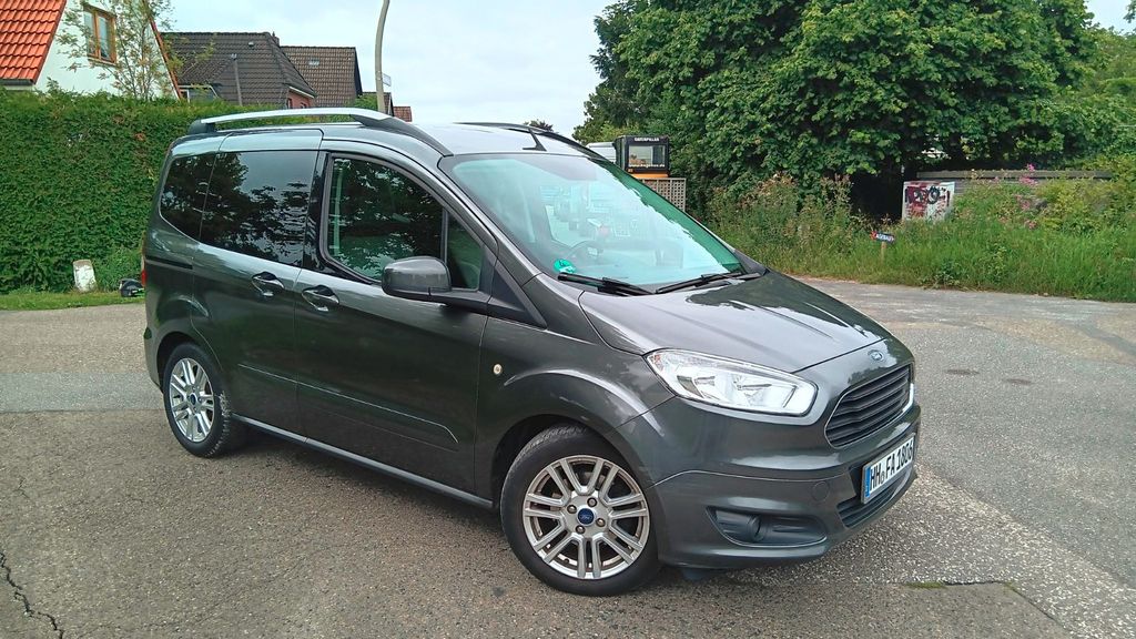 Ford Tourneo Courier 138.000 km 6.990 &euro; Hamburg 22457