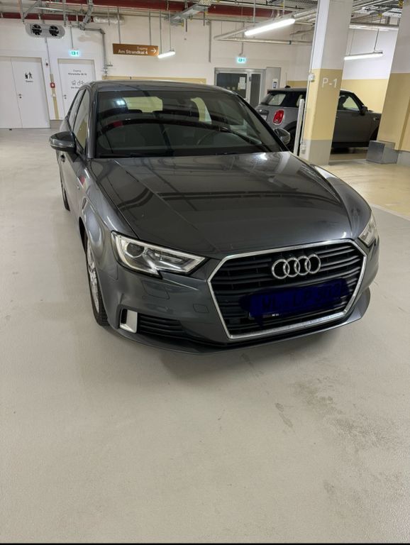Audi A3 105.000 km 17.500 € Hamburg 20457