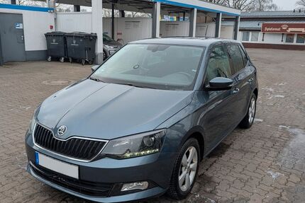 Skoda Fabia 180.000 km 5.400 &euro; Hamburg 22761