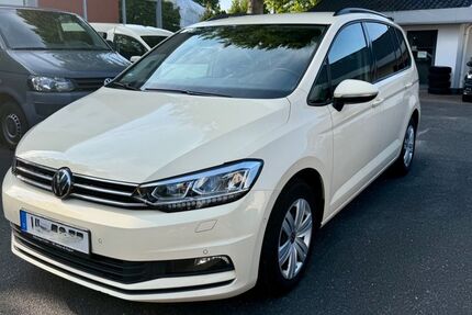 VW Touran 307.779 km 6.950 &euro; Glinde 21509