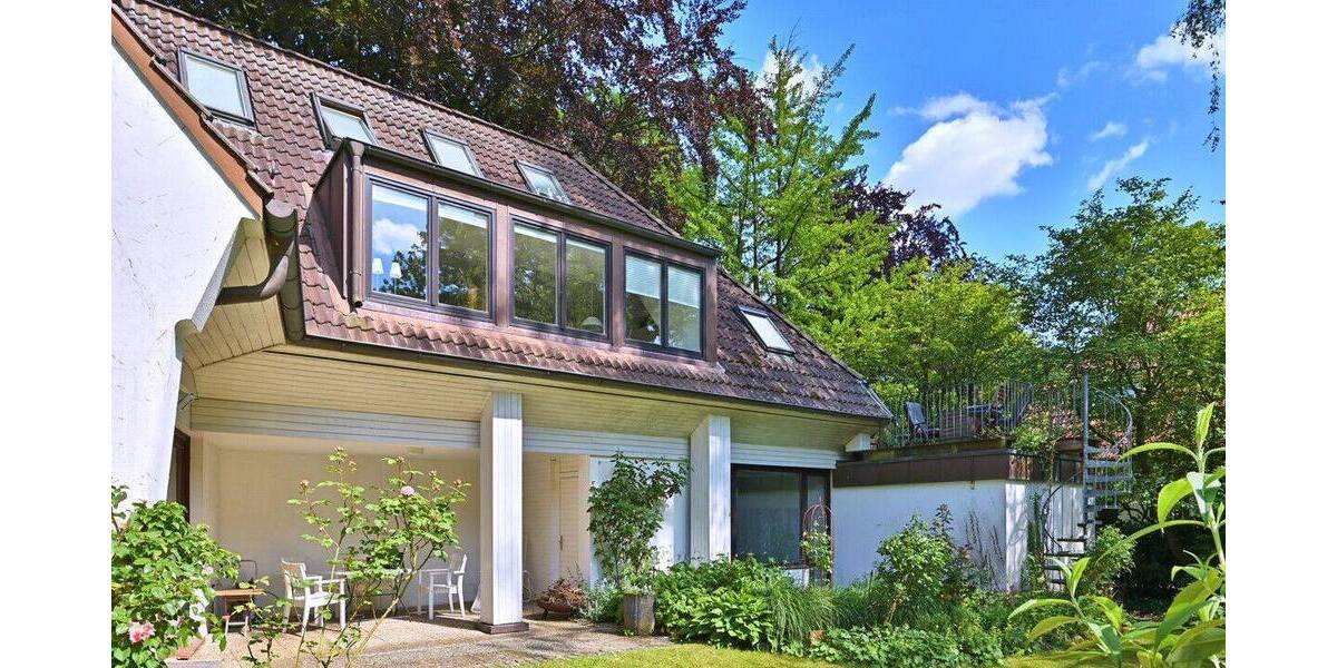 Mehrfamilienhaus, Wohnhaus Rissen Rissen - 8 Zimmer, 265 m&sup2;, 1.050.000&euro; | Angebot:26851942