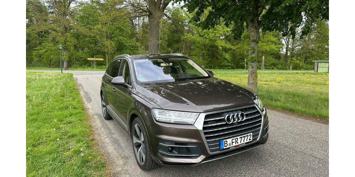Audi Q7 137.000 km 26.500 &euro; Barsbüttel 22885