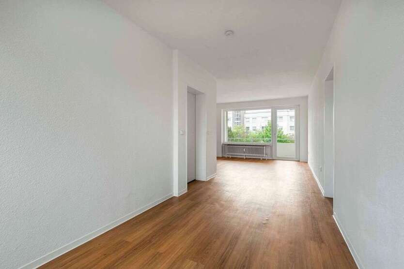 Wohnung zum Kaufen in Neu Wulmstorf 270.000 € 93.46 m²