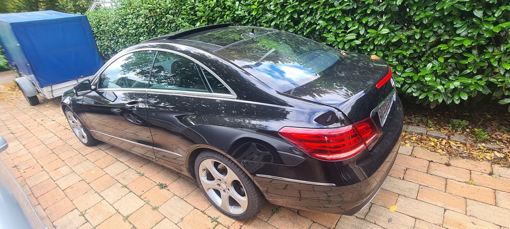 Mercedes-Benz E-Klasse 205.000 km 12.999 &euro; Norderstedt 22846