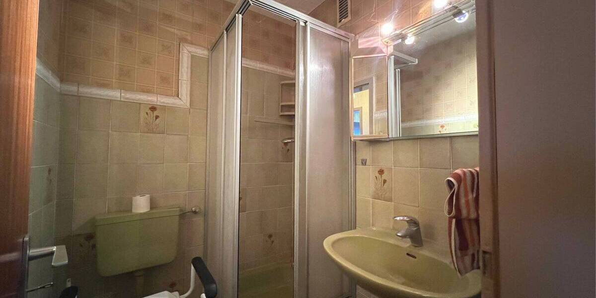 Etagenwohnung Glinde - 2 Zimmer, 76 m&sup2;, 215.000&euro; | Angebot:26139869