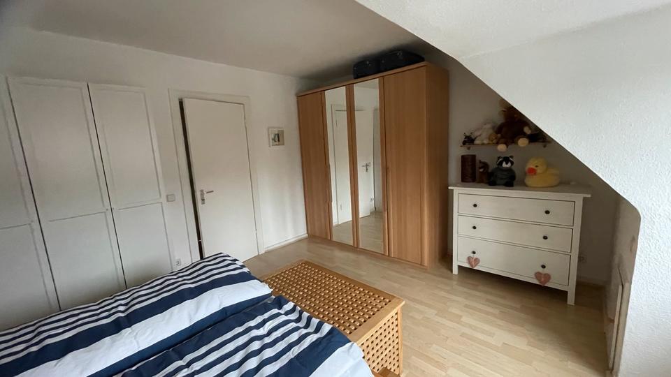 Reihenhaus Hamburg Langenhorn - 2.5 Zimmer, 63 m&sup2;, 310.000&euro; | Angebot:24728070