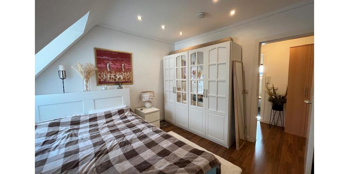 Dachgeschoßwohnung Wedel - 2.5 Zimmer, 45 m&sup2;, 165.000&euro; | Angebot:26851436