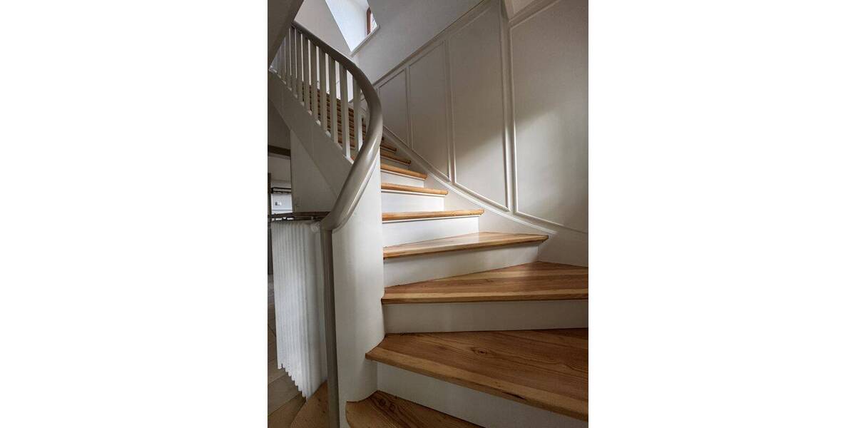 Einfamilienhaus Pinneberg - 7 Zimmer, 140 m&sup2;, 2.170&euro; | Angebot:26908840