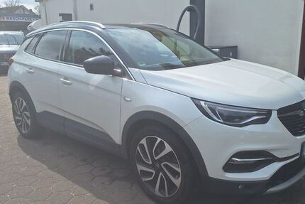 Opel Grandland (X) 134.000 km 12.500 &euro; Hamburg 22547