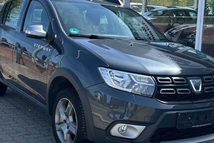 Dacia Sandero 45.349 km 9.900 &euro; Hamburg-Norderstedt 22851