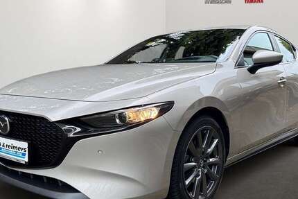 Mazda 3 21.152 km 23.745 &euro; Hamburg 22457