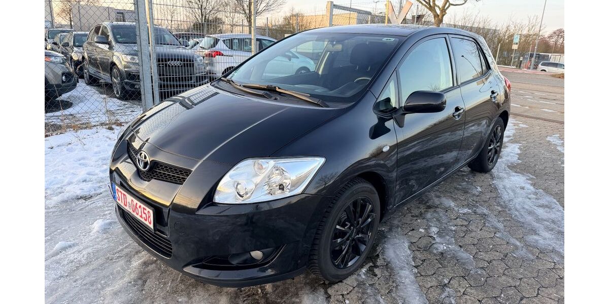 Toyota Auris 140.000 km 4.444 &euro; Buxtehude 21614