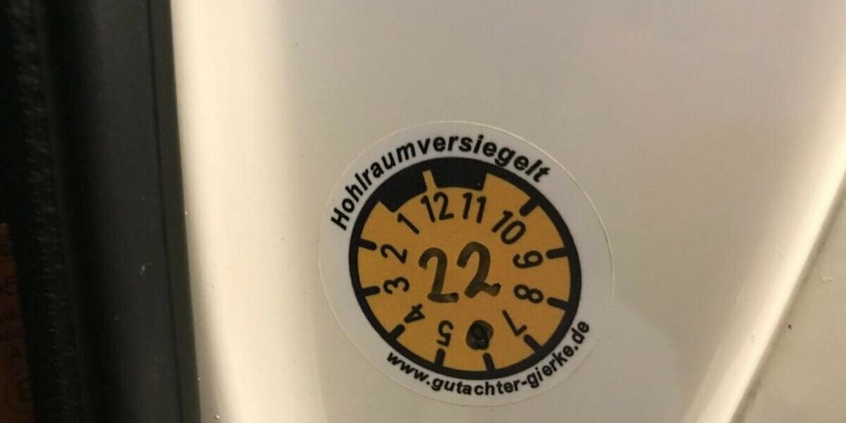 Ford Capri Lady in White H-Zulassung Mike Sanders 29.000 km 14.999 &euro; Hamburg 22339