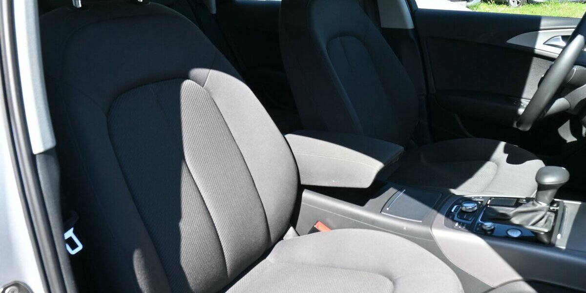 Audi A6 2.0 TDI Avant Aut Klimaaut Navi PDC Alu 1Hand 90.000 km 14.600 &euro; Seevetal - Hittfeld 21218