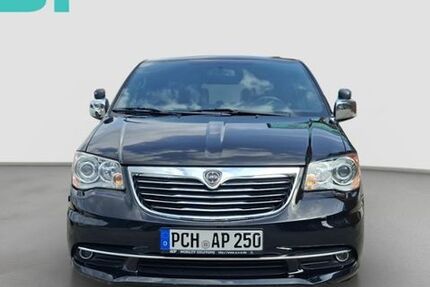 Chrysler Voyager 28.000 km 36.590 &euro; Hamburg 22047