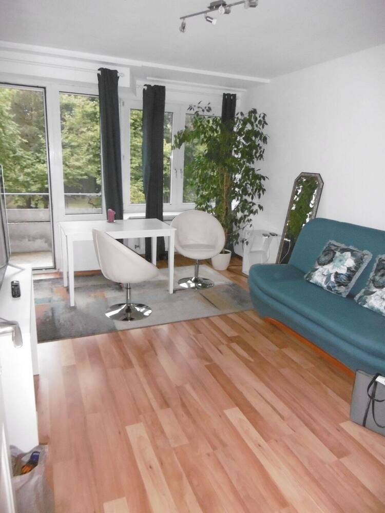 1 Zimmer Wohnung im 2.OG mit Balkon in Ahrensburg