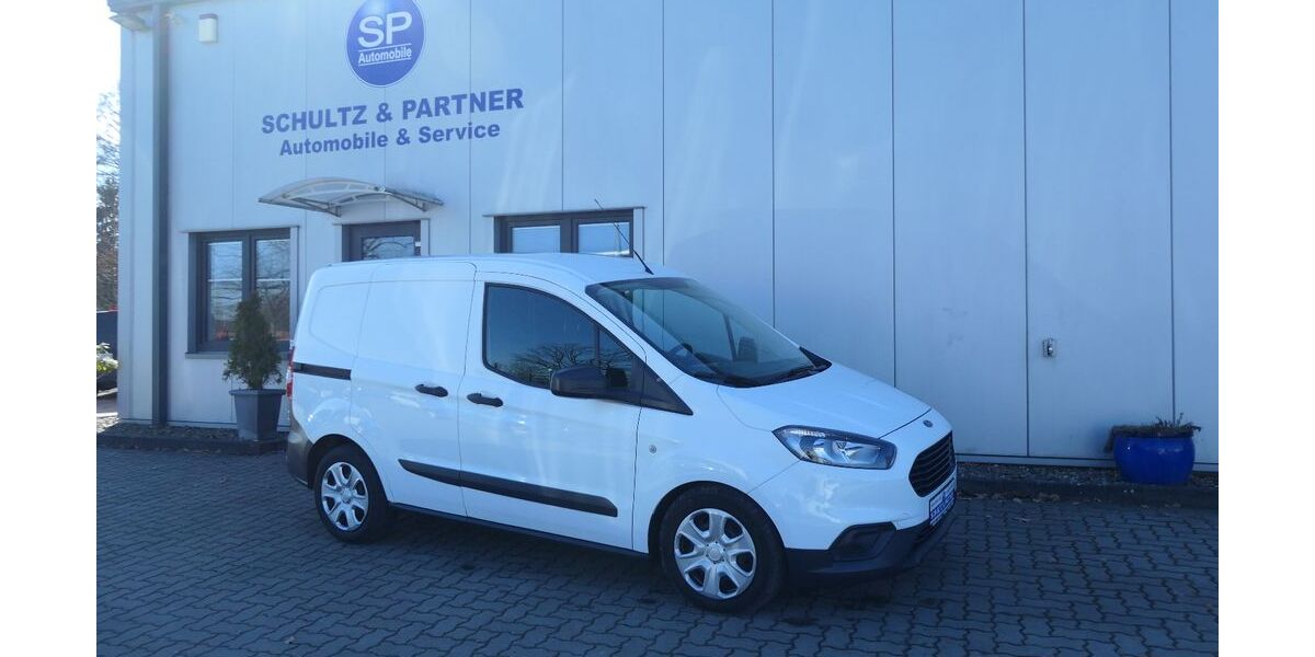 Ford Transit Courier 81.654 km 10.990 &euro; Trittau bei Hamburg 22946