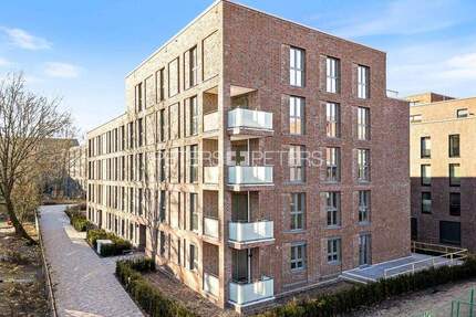 + Modernes Wohnen mit Charakter: Ihr neues Zuhause in Ottensen + 3 zimmer