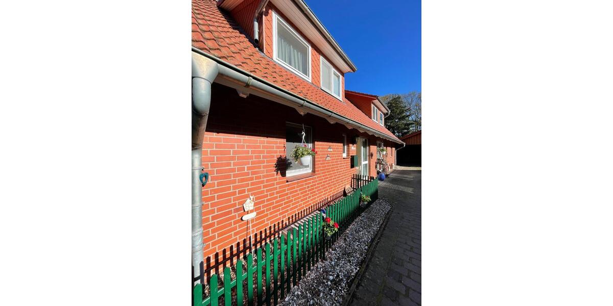 Doppelhaushälfte Buchholz in der Nordheide - 4 Zimmer, 145 m&sup2;, 440.000&euro; | Angebot:27122962