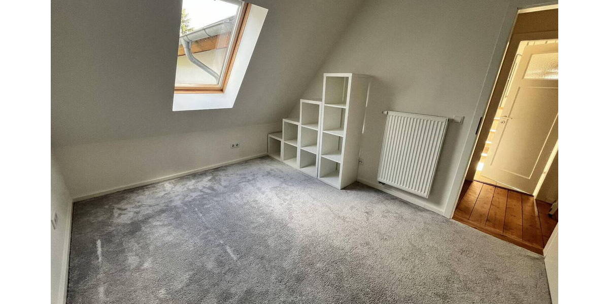 Doppelhaushälfte Hamburg Sasel - 7 Zimmer, 135 m&sup2;, 3.300&euro; | Angebot:26275113
