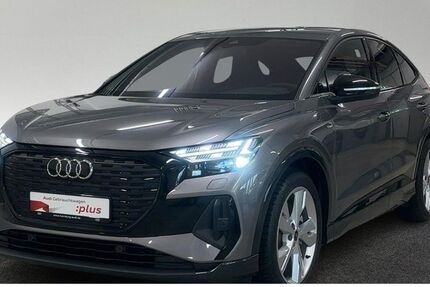 Audi Q4 e-tron 7.637 km 51.680 &euro; Hamburg 20537
