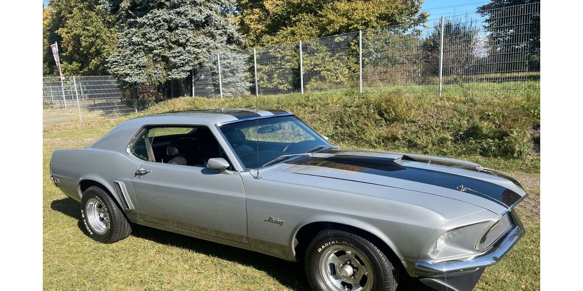 Ford Mustang 111.111 km 34.500 &euro; Norderstedt 22844