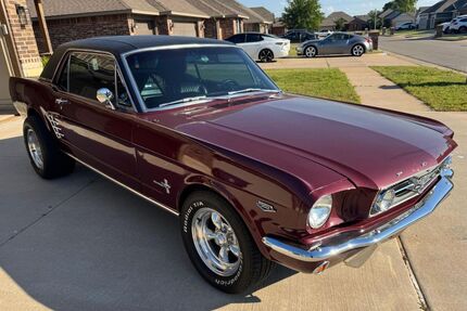 Ford Mustang 18.200 km 22.900 &euro; Hamburg-Nord, Germany 22307