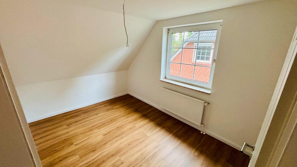 Doppelhaushälfte Glinde - 4 Zimmer, 105 m&sup2;, 1.850&euro; | Angebot:25432857
