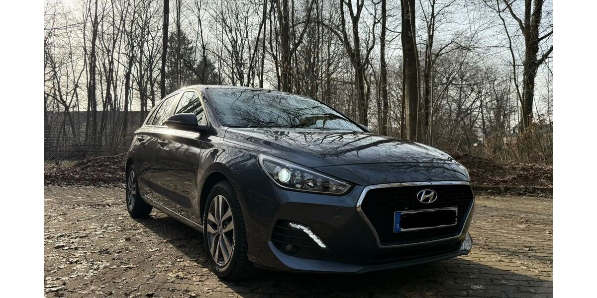 Hyundai i30 29.000 km 13.000 &euro; Hamburg 22359