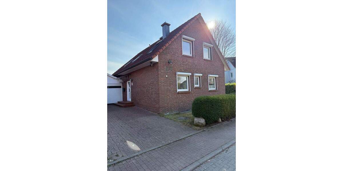 Einfamilienhaus Bönningstedt - 6 Zimmer, 135 m&sup2;, 2.250&euro; | Angebot:26187658