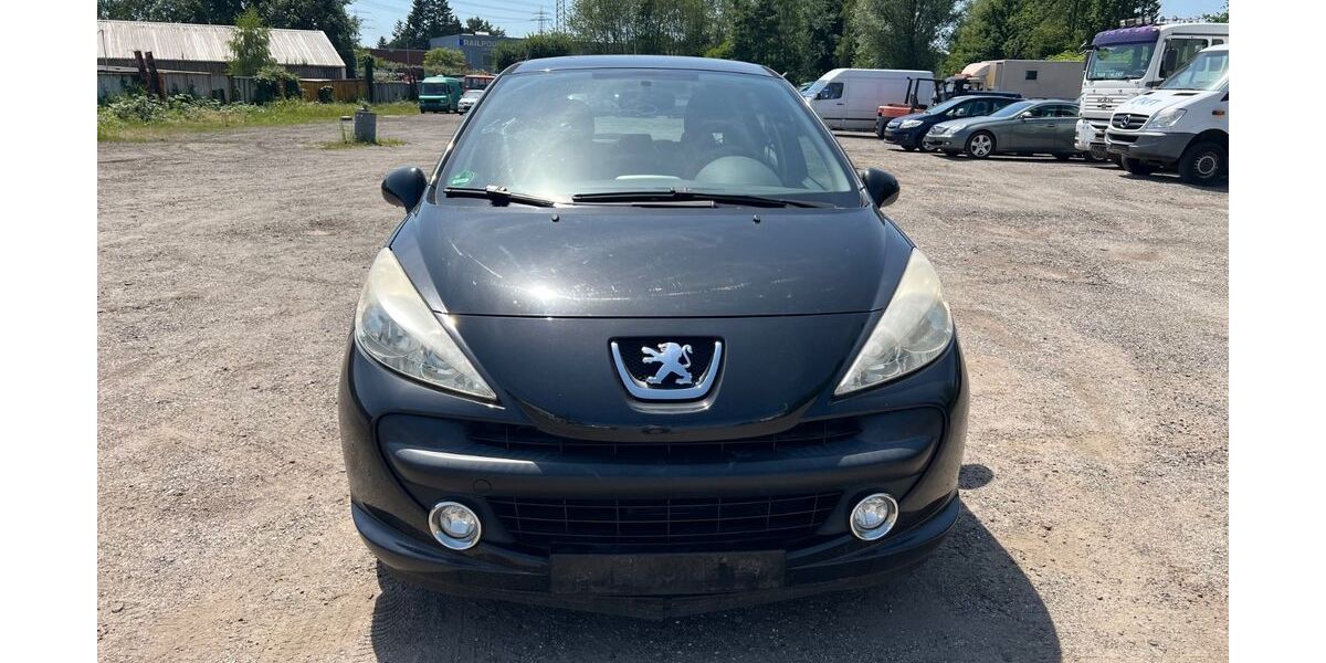 Peugeot 207 174.183 km 1.990 &euro; Hamburg 22113