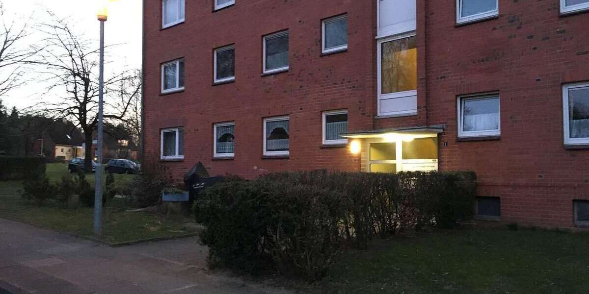 Etagenwohnung Geesthacht Hansaviertel - 3 Zimmer, 73 m&sup2;, 800&euro; | Angebot:26274836